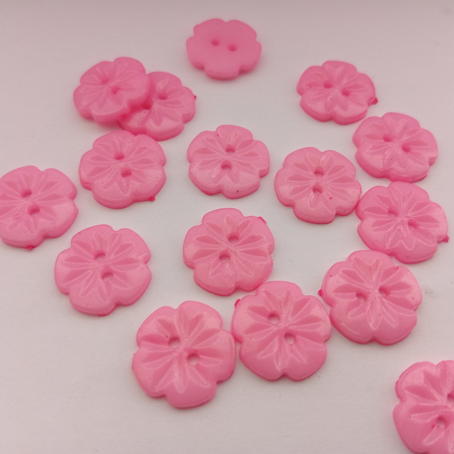 Pink Flower Shaped Buttons 15mm (5/8") Pink Flower Buttons for Girls Clothing