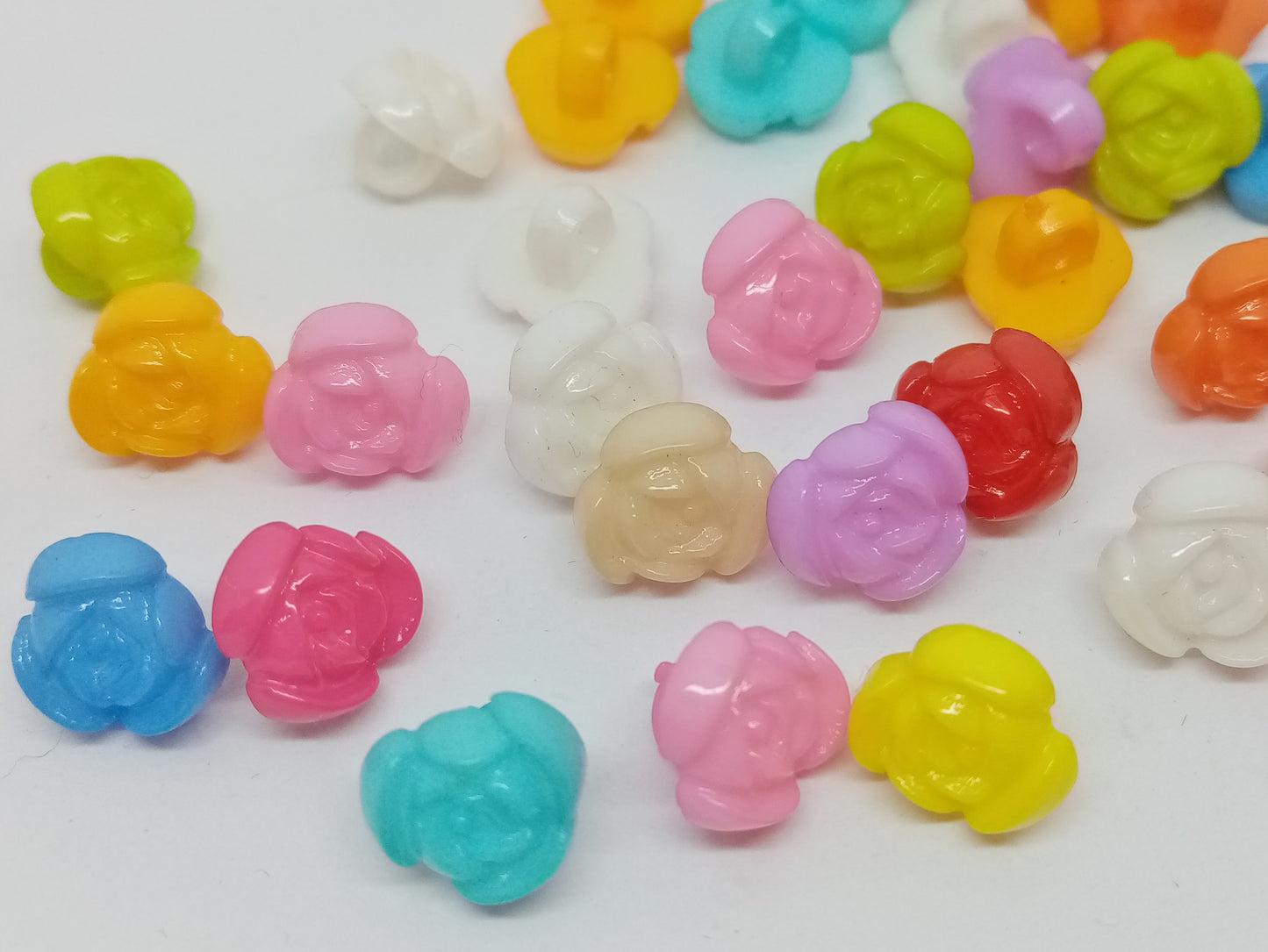 10 Small Rose Flower Buttons 10mm (3//8") Flower Shaped Shank Buttons for Women's and Girls' Clothing