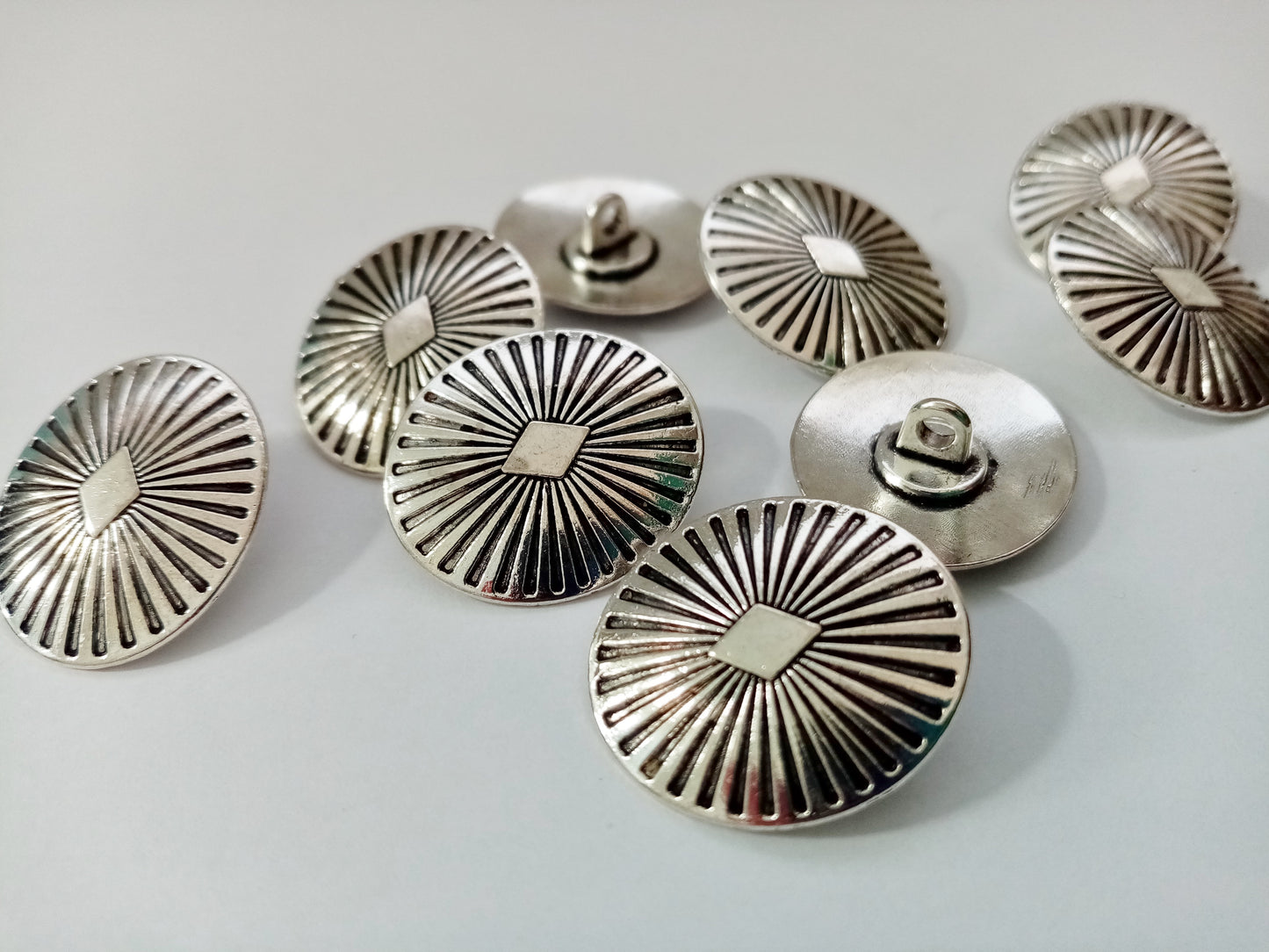 10 Silver Oval Buttons 25mm (1") Metal Shank Sewing Buttons for Coats, Jackets, Focal Buttons and Accessories