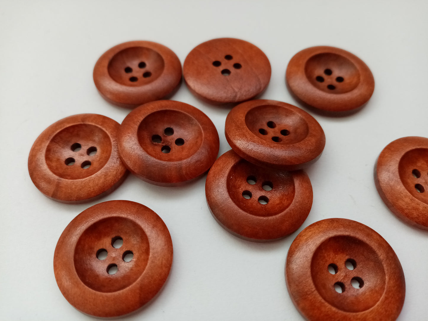 6 Brown Sewing Buttons 25mm (1") Wood Buttons for Coats, Jackets, Knitwear and Crafts