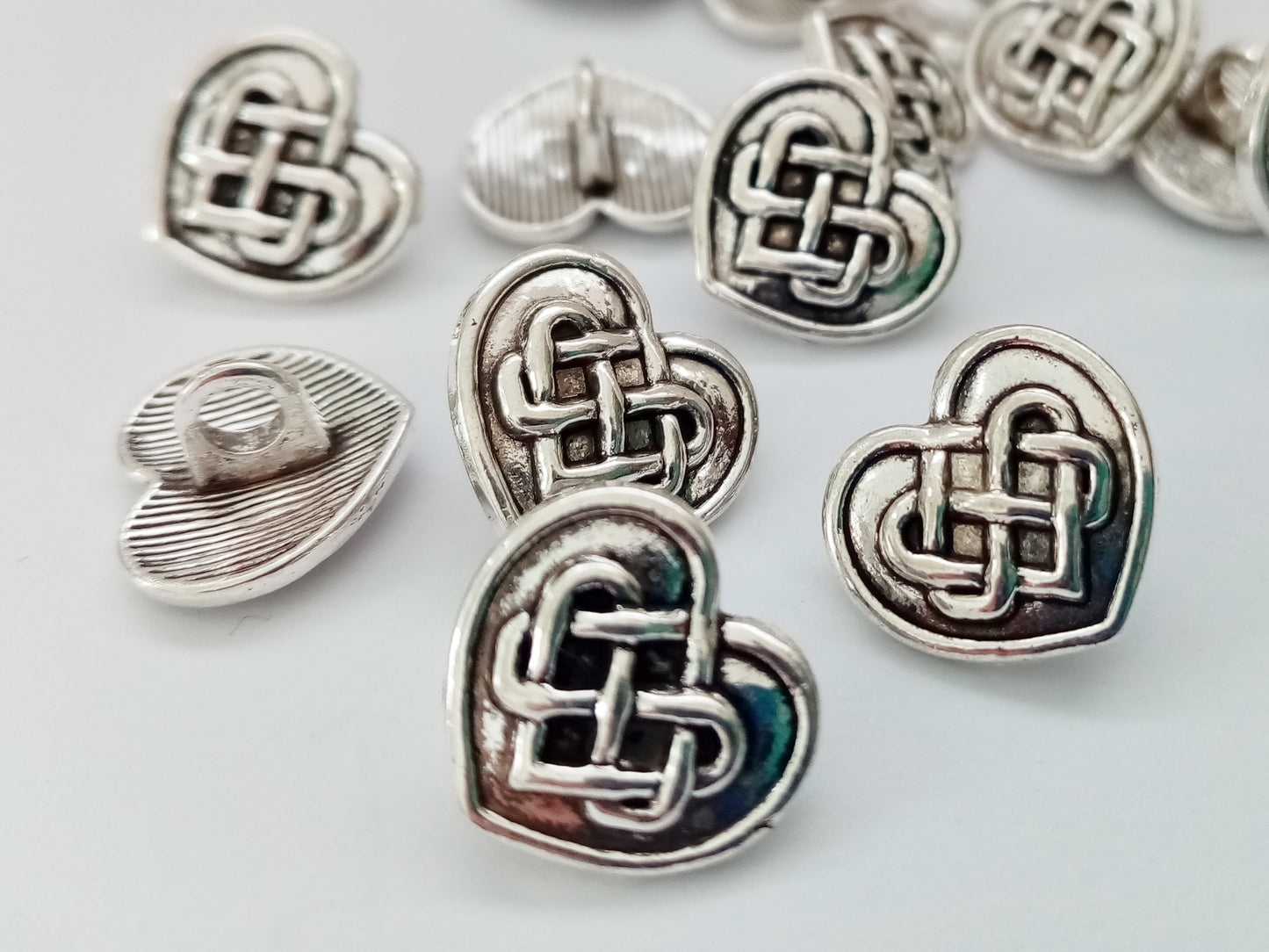 10 Metal Heart Buttons 15mm (5/8") Celtic Knot Shank Buttons for Clothing and Crafts