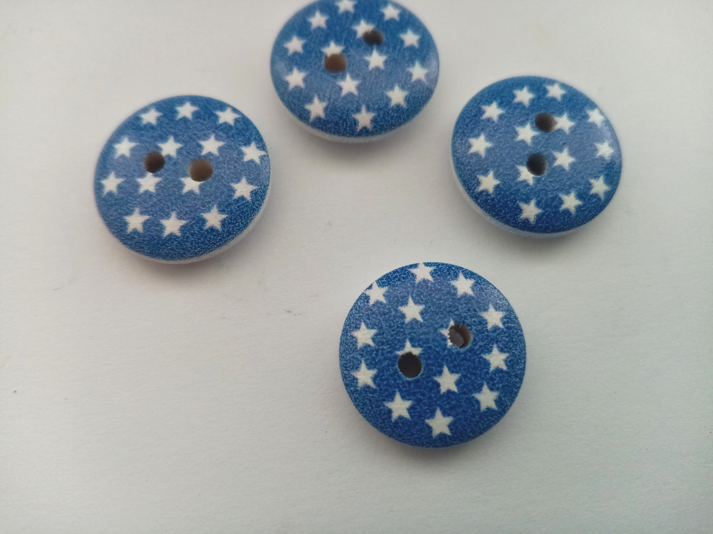 10 Star Wood Buttons 15mm (5/8") Choose Colour Star Sewing Buttons for Clothing & Crafts